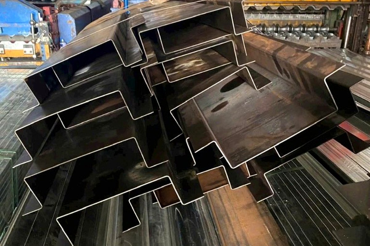 Xà gồ thép hình chữ Z
